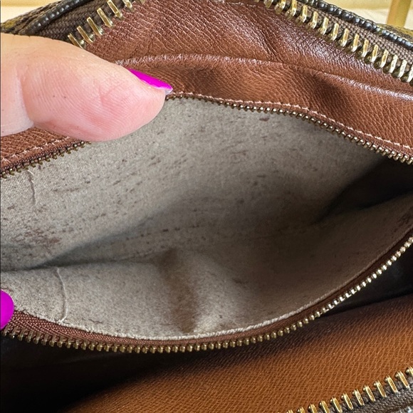 Louis Vuitton Monogram Trocadero crossbody leather 882TH France 1988 - Picture 17 of 17